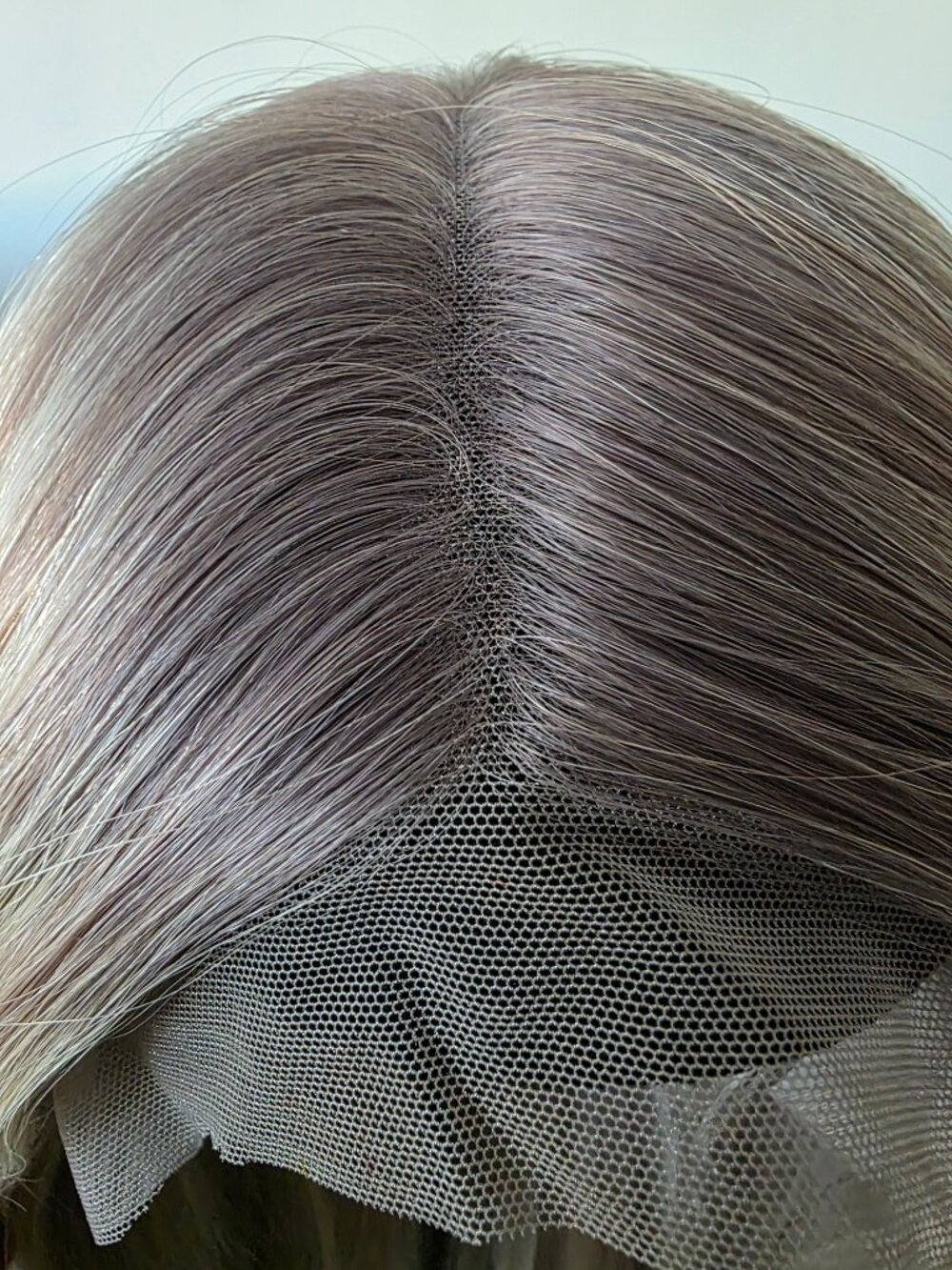 Maylene- Blonde Balayage Remy: Human Hair Lace Front Wig- 18"- S/M Cap Size- OBO - Picture 7 of 16